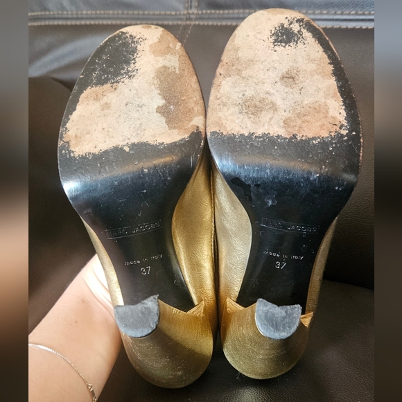 Marc Jacobs Gold Leather Peep Toe Bow Pumps Open Toe Chunky High Heels Size 37 6 - Picture 15 of 16